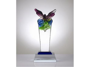 琉璃獎(jiǎng)杯 藝術(shù)與榮耀的完美融合